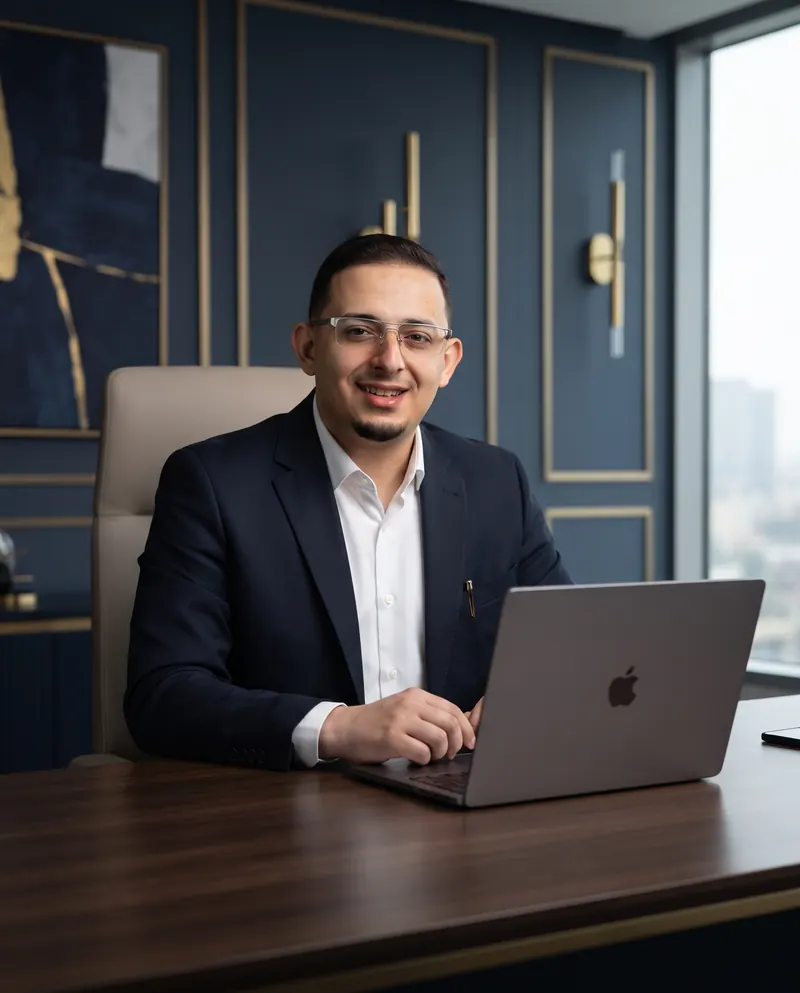 Naoufal, Directeur général et fondateur d'Aura Service